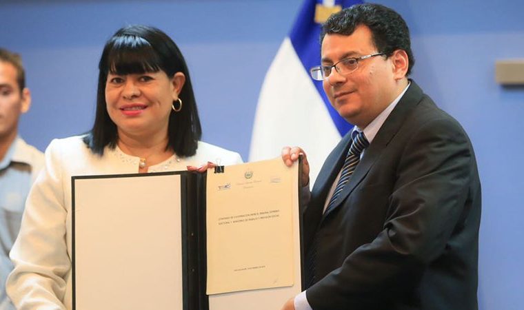 MINTRAB y TSE firman convenio para garantizar derechos políticos de ...